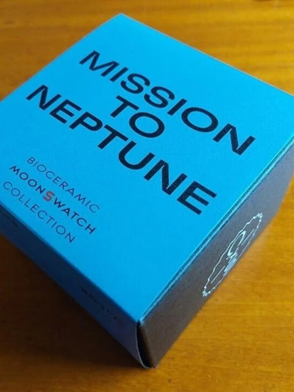 Swatch x omega moonswatch speedmaster Mission to Neptune